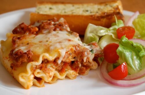 Lasagna with Garlic Bread Near Me in Chesapeake VA