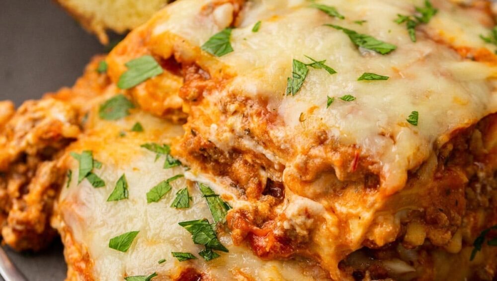 order lasagna with garlic bread delivery Chesapeake VA